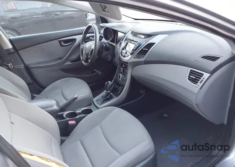 2016 Hyundai Elantra Se из США, поврежденный, VIN 5NPDH4AEXGH660829